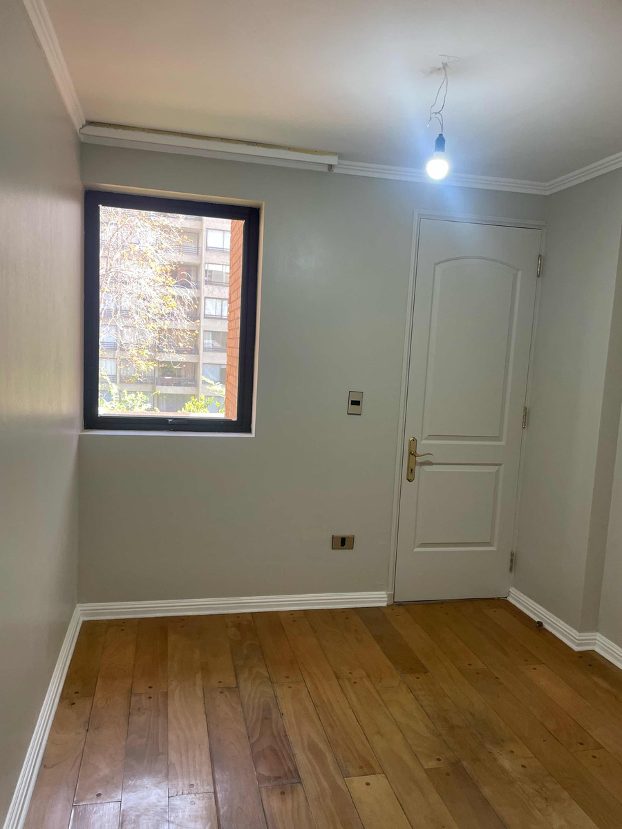 Venta Departamento NO 3D en suite Walk-in cl&oacute;set 3B 1E 1Bd Nueva Las Condes - Las Condes