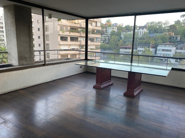 Venta Departamento NO 4D en suite 4B 2E 1B Barrio El Golf - Las Condes