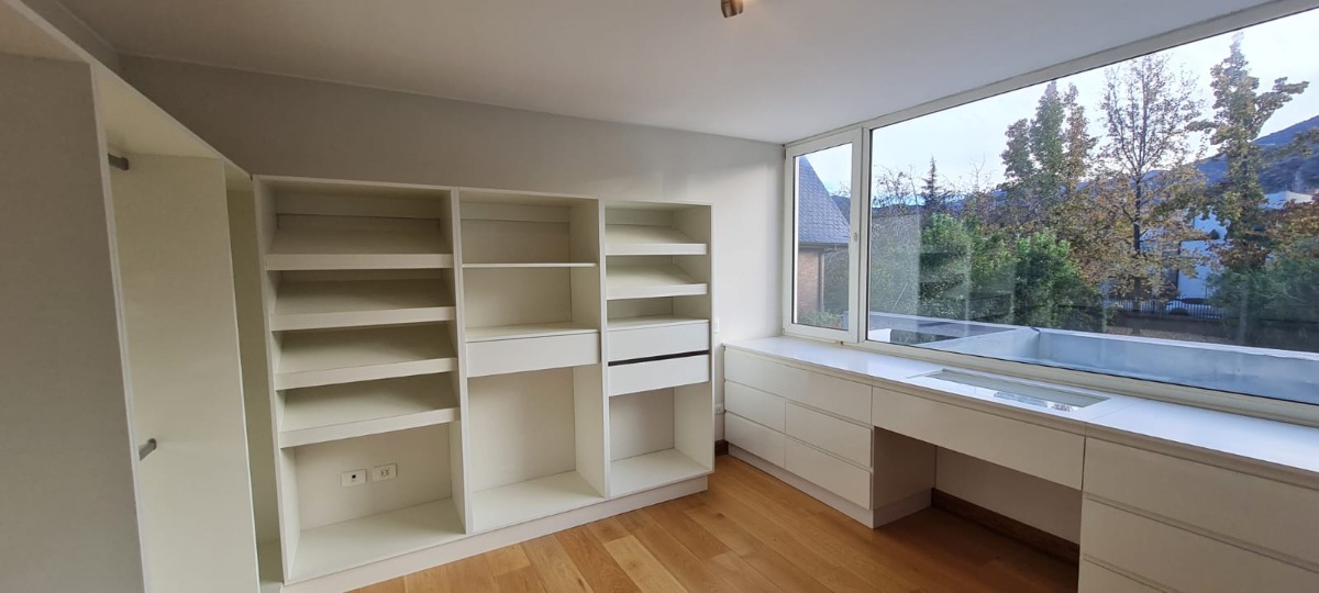 Venta Casa O 6D en suite Walk-in cl&oacute;set 6B 5E 1B  - Lo Barnechea