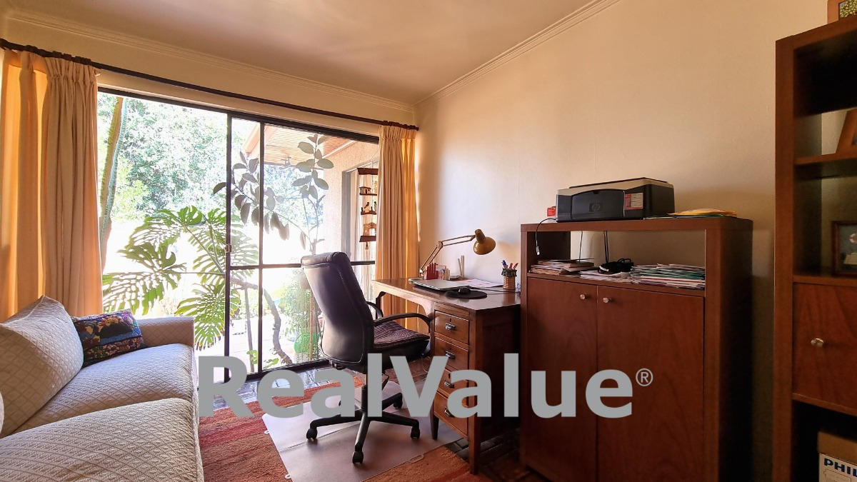 Venta Casa NOSP 5D en suite 3B 2E 1B Los Dominicos - Las Condes