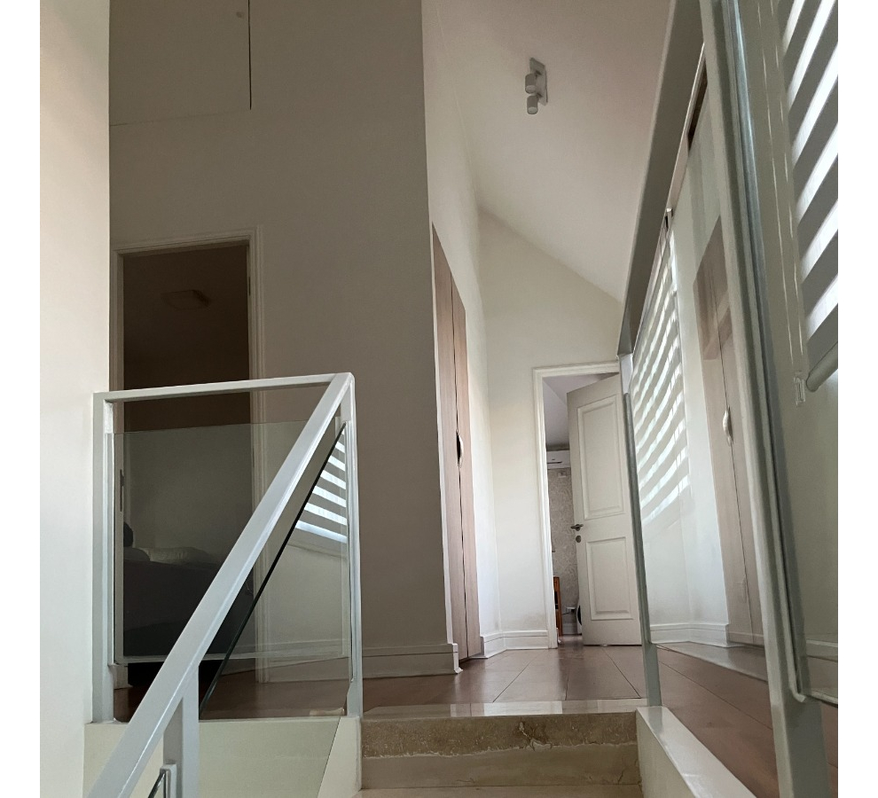 Venta Casa 4D en suite 3B 2E Alto Las Condes - Las Condes