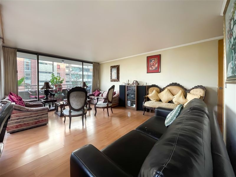 Venta Departamento SP 4D en suite Walk-in cl&oacute;set 4B 1E 1B Vaticano - Las Condes