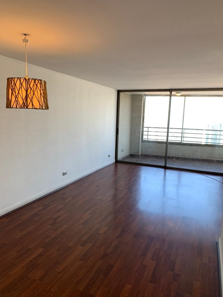 Arriendo Departamento NP 3D en suite 2B 1E 1B Metro Escuela Militar - Las Condes