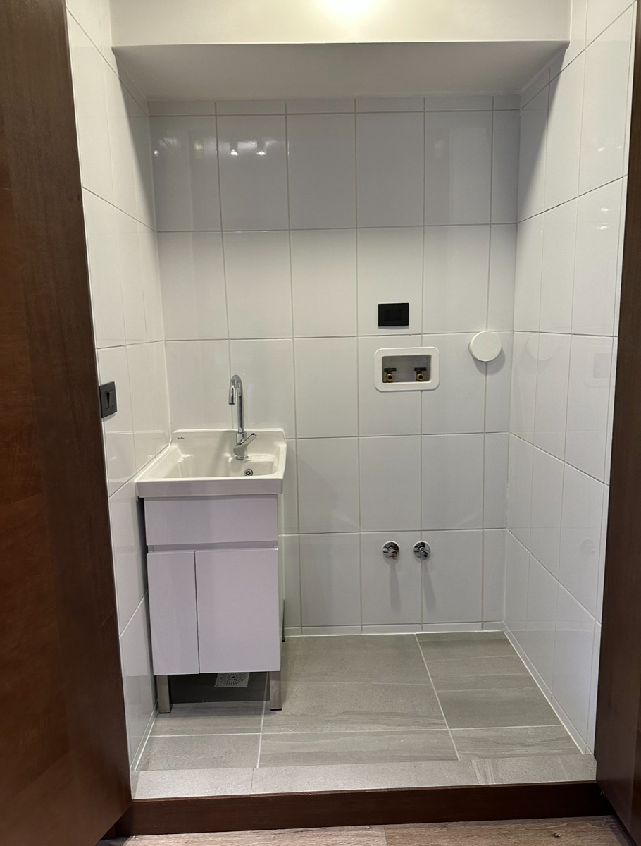Arriendo Departamento 2D Vaticano - Las Condes
