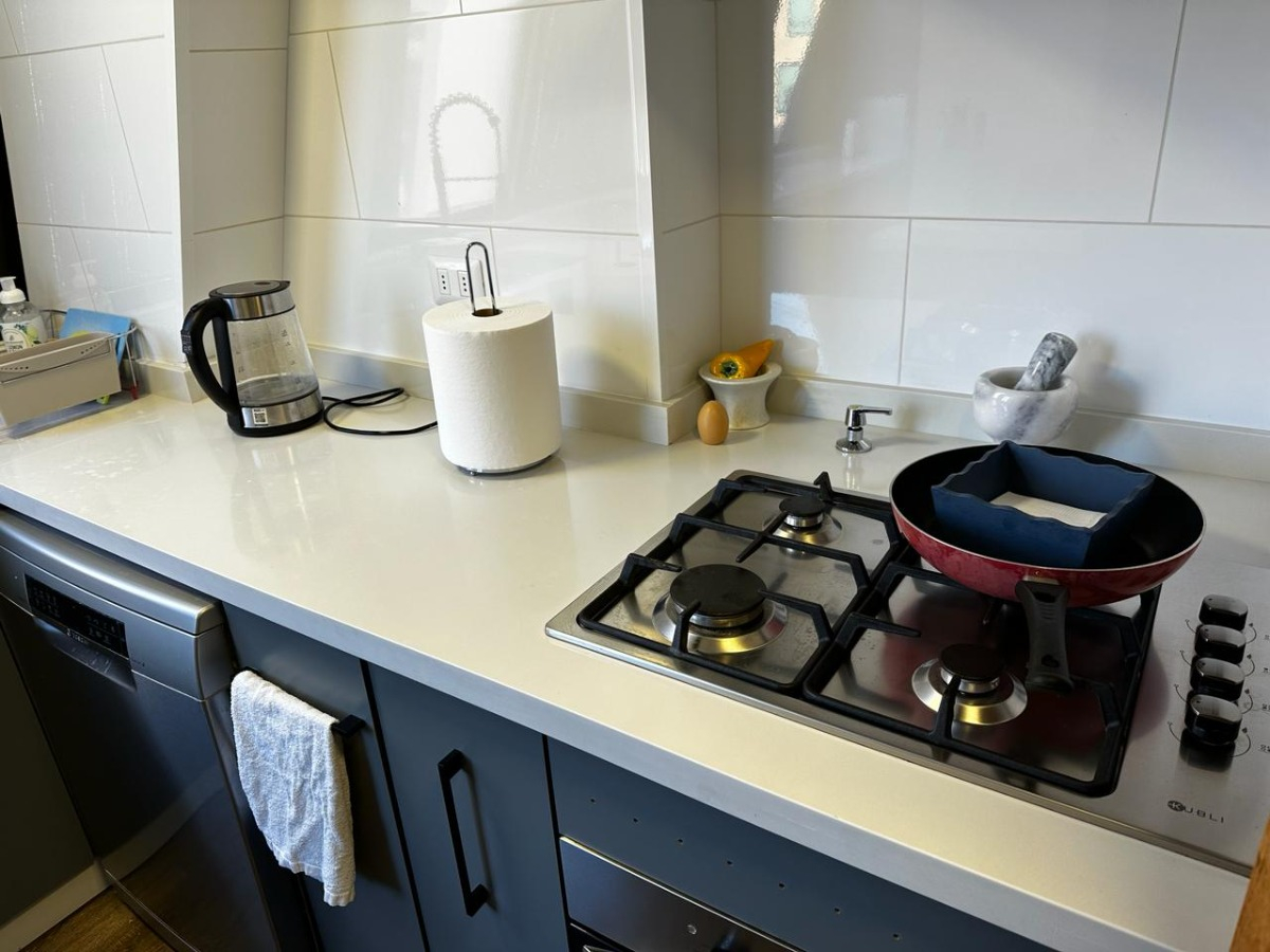 Venta Departamento NO 2D en suite Walk-in cl&oacute;set 3B 1E 1B Barrio El Golf - Las Condes