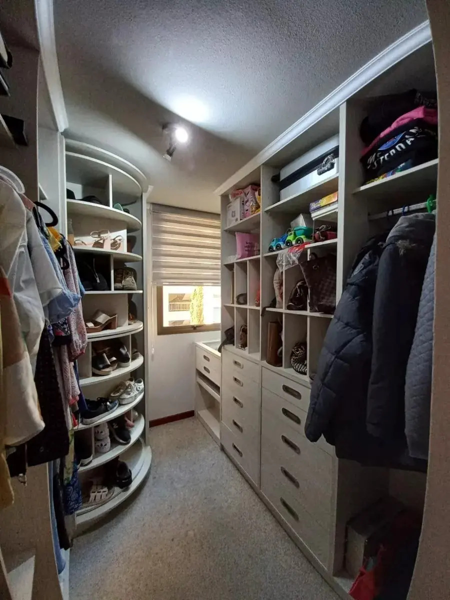 Venta Departamento 4D en suite Walk-in cl&oacute;set 3B 2E 2B Rotonda Atenas - Las Condes