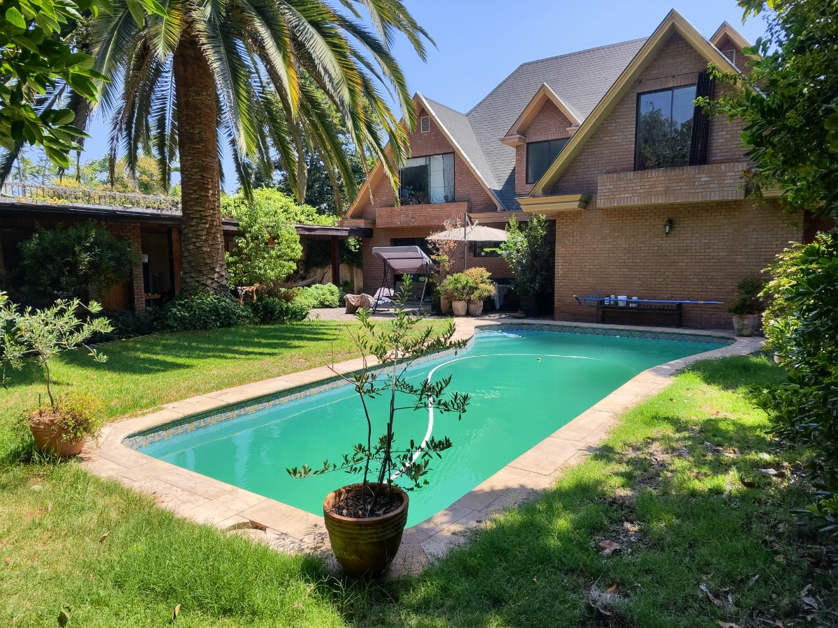 Venta Casa 5D Borde R&iacute;o - Casa Piedra - Vitacura