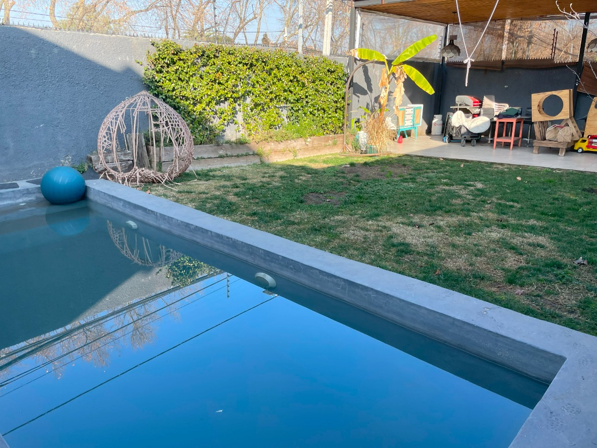 Arriendo Casa SP 4D en suite Walk-in cl&oacute;set 3B 2E 1B Rotonda Atenas - Las Condes