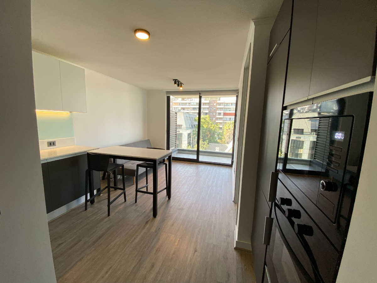 Arriendo Departamento NO 3D Walk-in cl&oacute;set 2B Pedro de Valdivia - Providencia