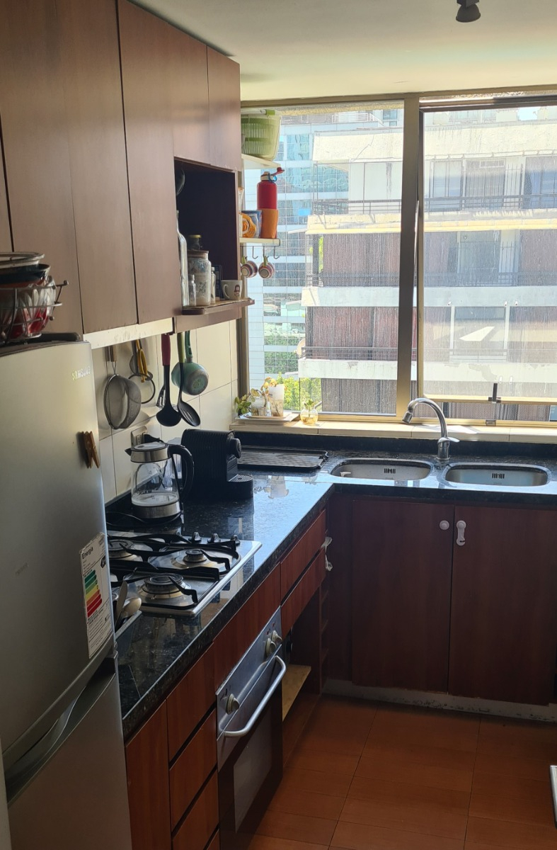 Arriendo Departamento 2D 2B 1E 1B Barrio El Golf - Las Condes