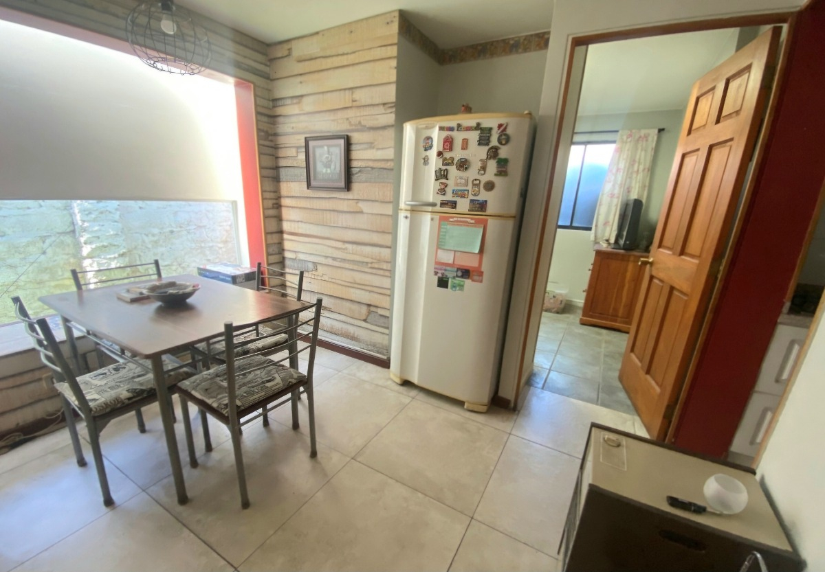 Venta Casa NOSP 5D en suite Walk-in cl&oacute;set 4B 3E Metro Pr&iacute;ncipe de Gales - Country Club - La Reina