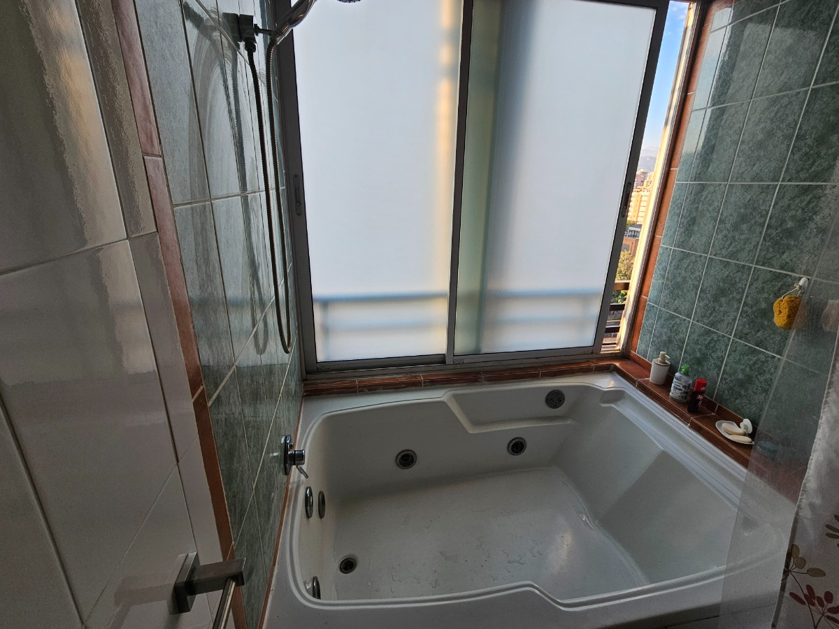 Venta Departamento 4D en suite Walk-in cl&oacute;set 3B 2E 1B  - Providencia