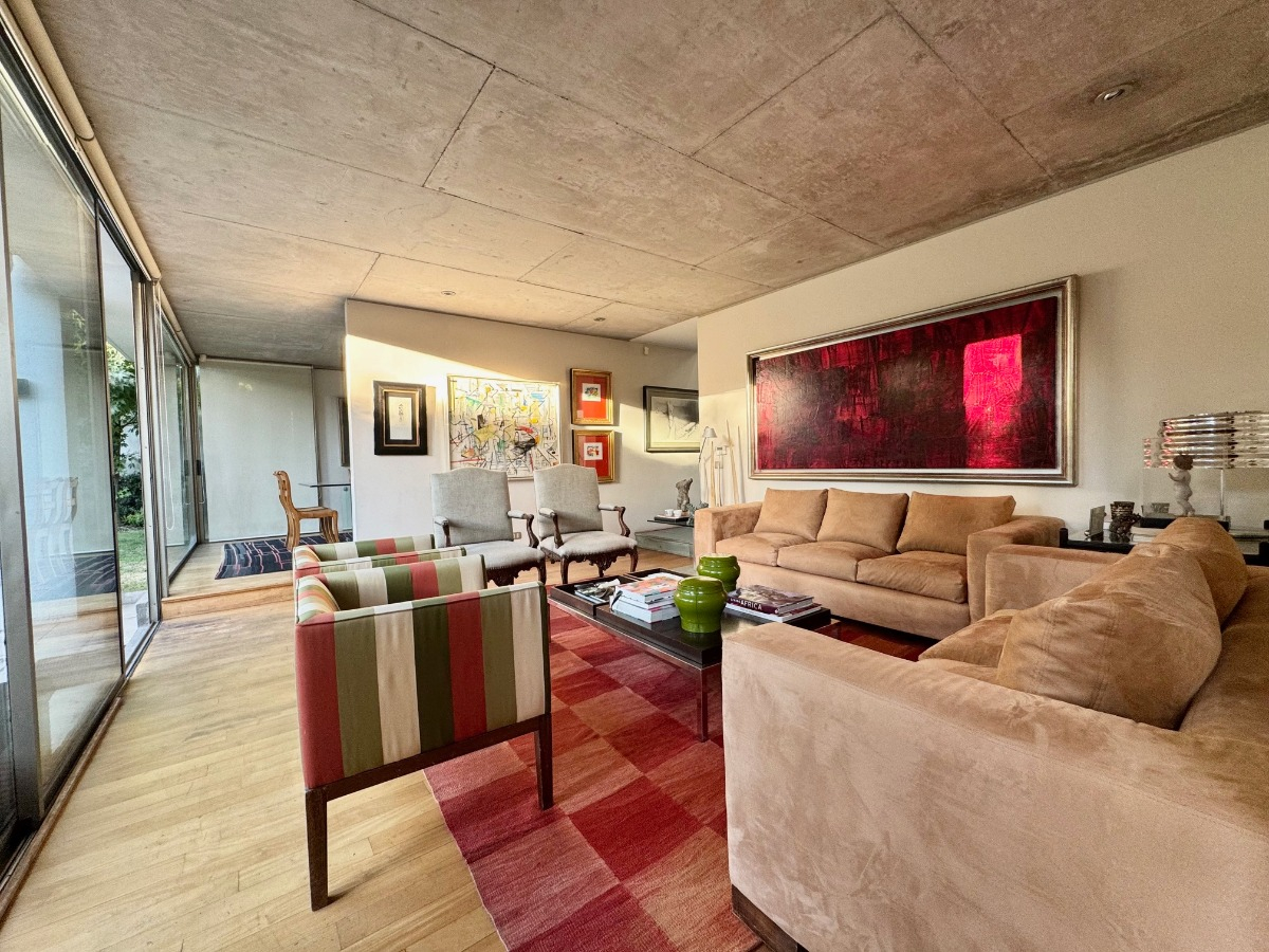 Venta Casa NP 4D en suite Walk-in cl&oacute;set 3B 3E 1Bd Los Trapenses - Lo Barnechea