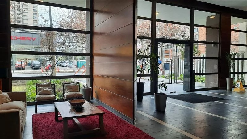 Arriendo Departamento 2D en suite Walk-in cl&oacute;set 2B 1E Rotonda Atenas - Las Condes