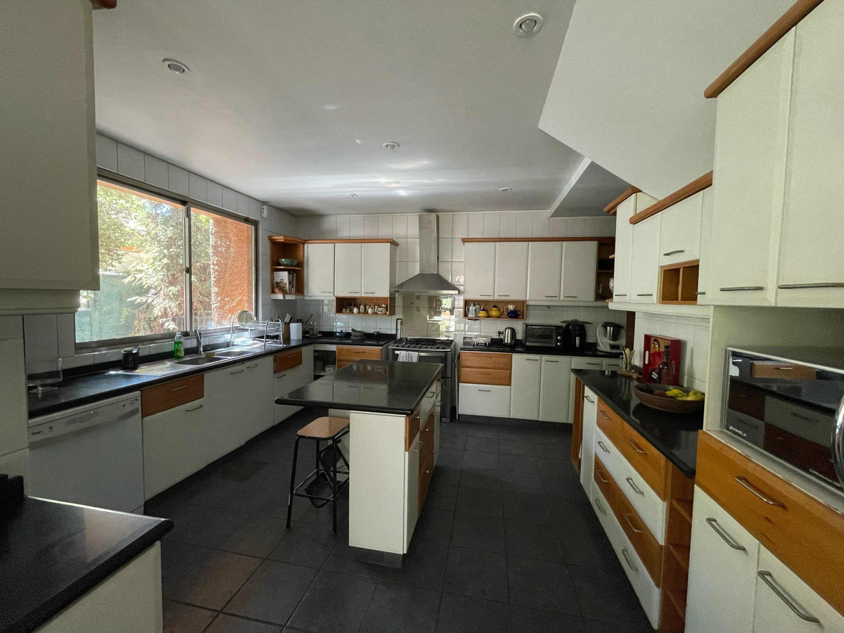 Arriendo Casa NO 4D en suite Walk-in cl&oacute;set 4B 4E 2B Los Trapenses - Lo Barnechea