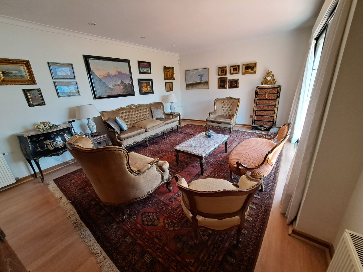 Venta Casa NO 4D en suite 4B 3E 1B El Huinganal - Lo Barnechea