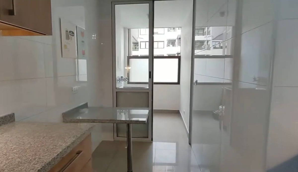 Arriendo Departamento S 2D en suite Walk-in cl&oacute;set 2B 2E 1B Tabancura - Vitacura