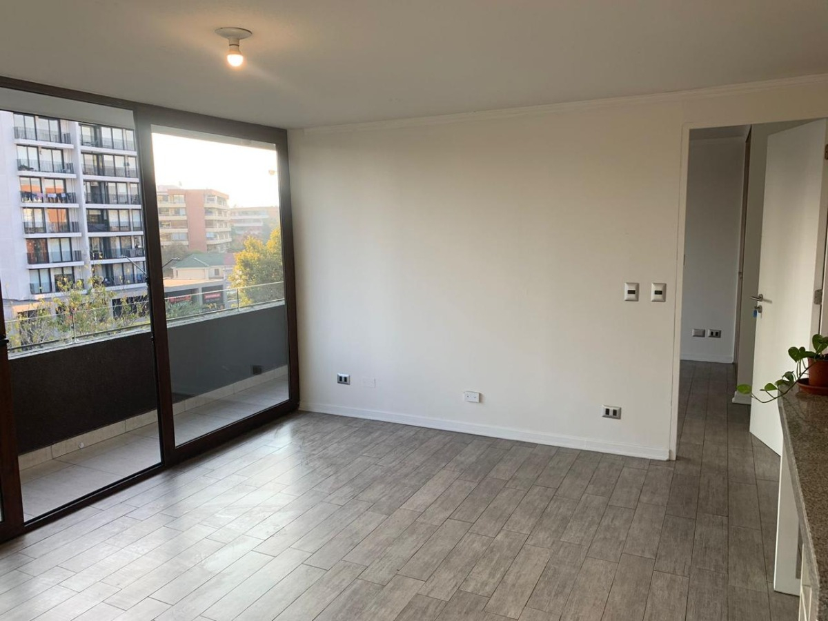 Arriendo Departamento P 2D en suite 2B 1E 1B Campus Oriente - Providencia