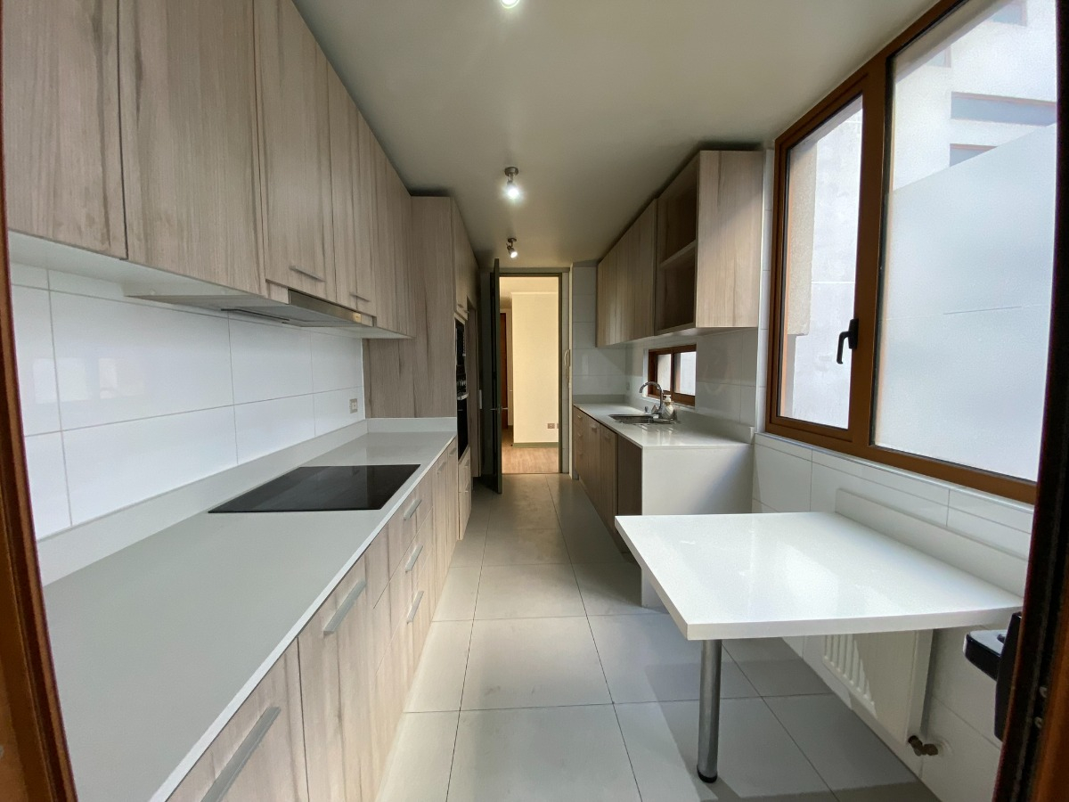 Arriendo Departamento SP 3D en suite Walk-in cl&oacute;set 3B 2E 1B Los Dominicos - Las Condes