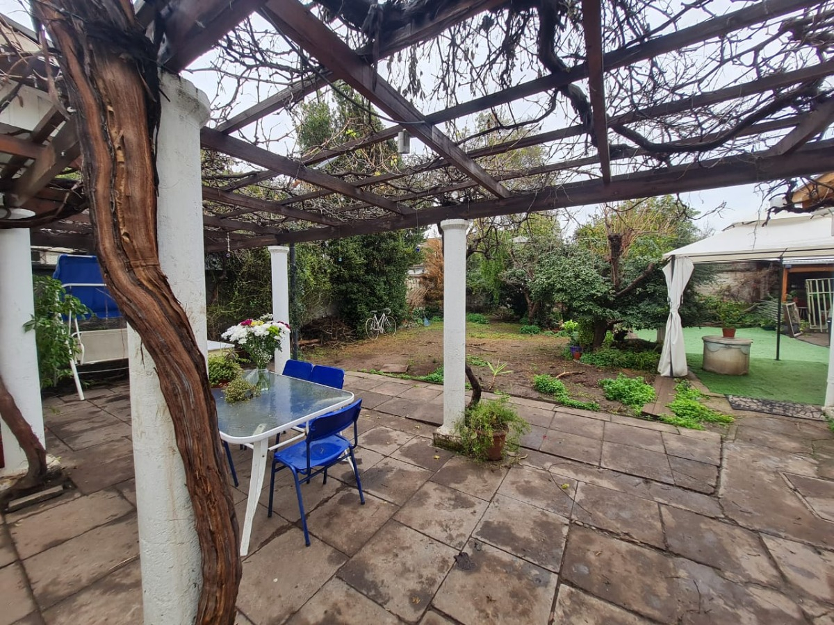 Venta Casa N 6D Walk-in cl&oacute;set 4B 3E 1B Estadio Nacional - &Ntilde;u&ntilde;oa