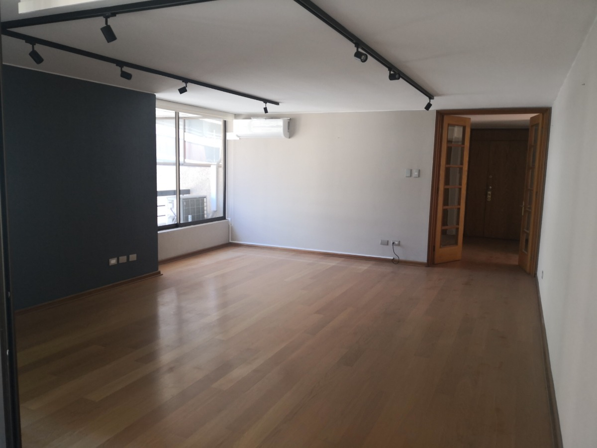 Venta Departamento NO 3D 3B 2E 1B Barrio El Golf - Las Condes