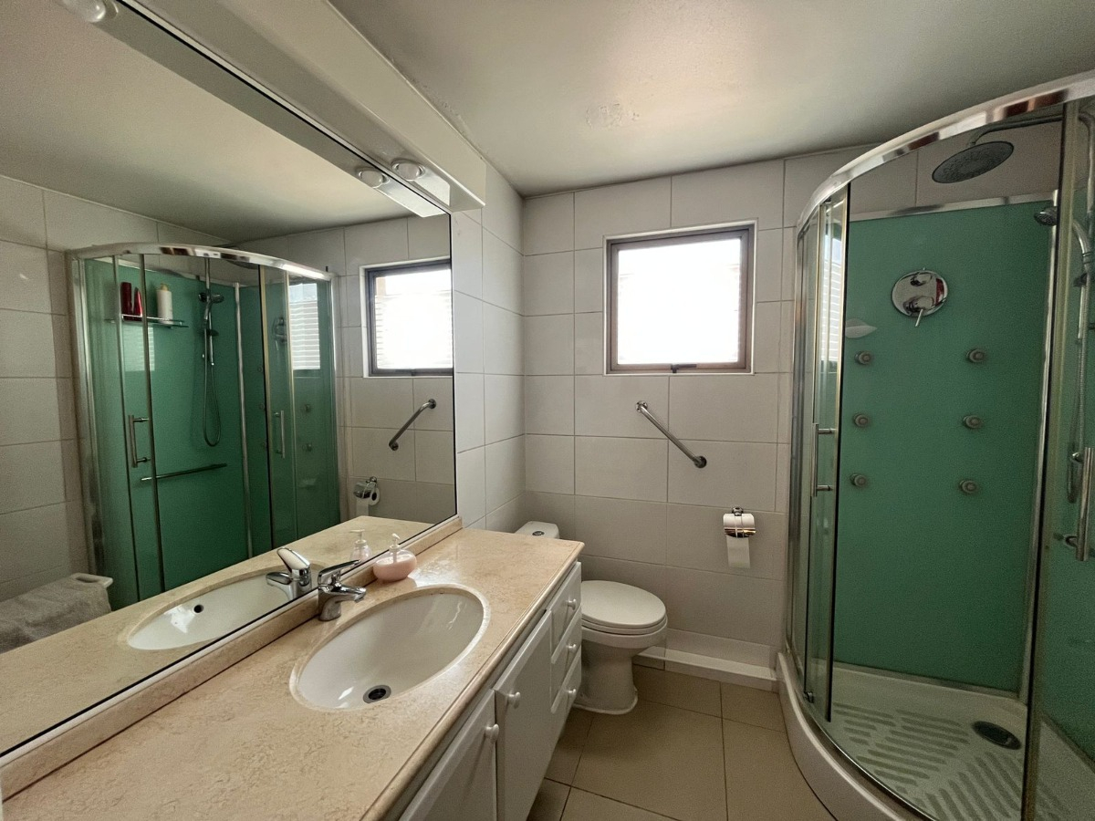 Venta Departamento NP 6D 5B 3E 2Bd P&iacute;o XI - Vitacura