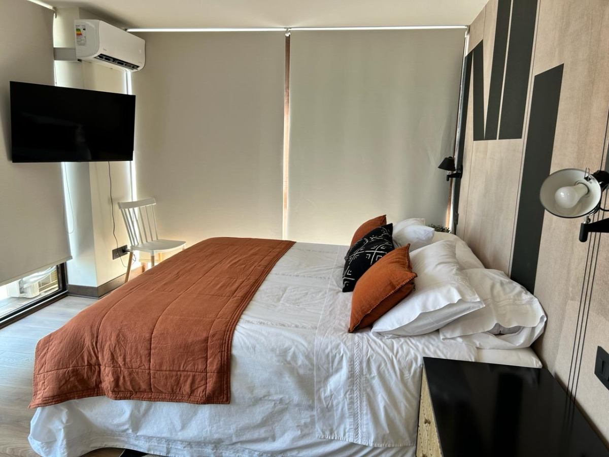 Arriendo Departamento NP 3D en suite Walk-in cl&oacute;set 3B 1E 1B Barrio El Golf - Las Condes