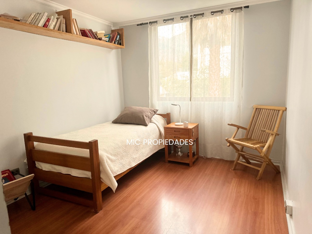 Venta Casa 5D en suite 4B 2E 2B San Carlos de Apoquindo - Las Condes