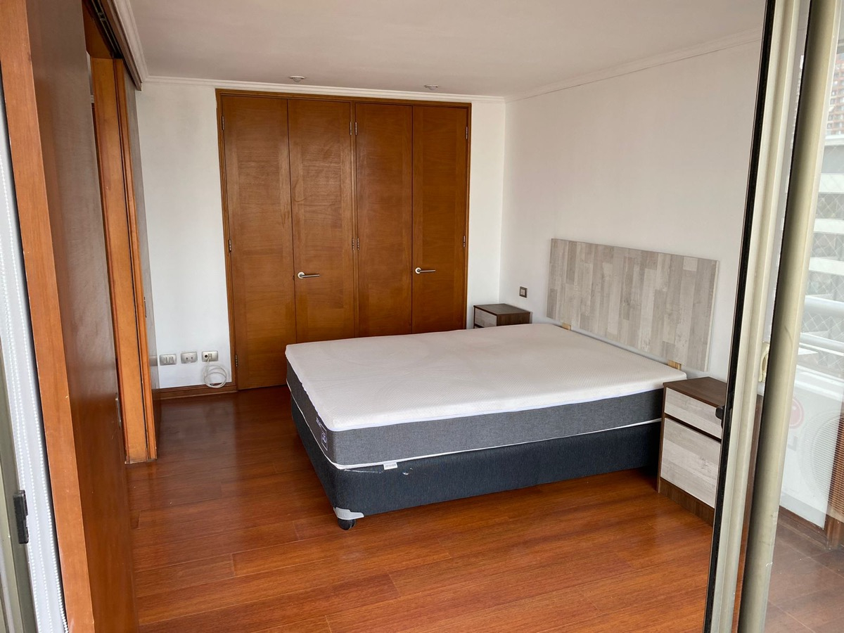 Arriendo Departamento SO 1D en suite 1B 1E 1B Barrio El Golf - Las Condes