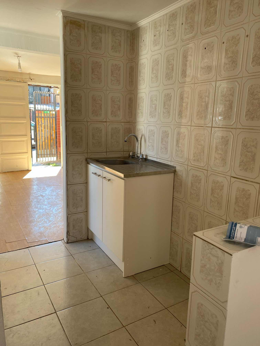 Venta Casa 2D 1B 2E 0m2 Centro Financiero - Las Condes