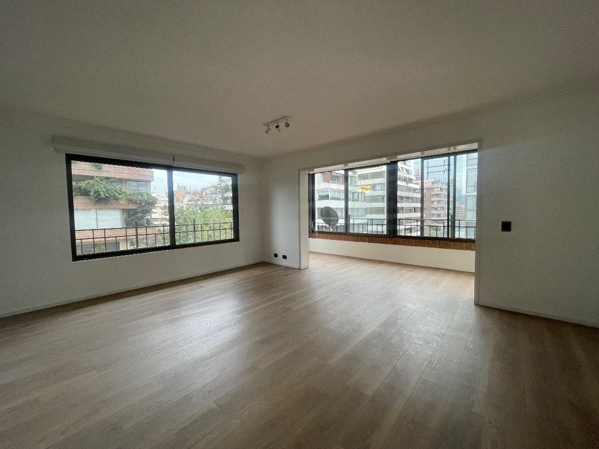 Venta Departamento SP 3D en suite Walk-in cl&oacute;set 5B 3E 2B Parque Bicentenario - Vitacura