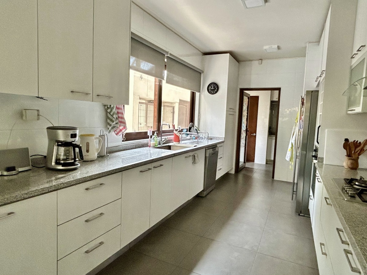 Venta Casa O 5D en suite Walk-in cl&oacute;set 4B 5E 1B La Dehesa - Lo Barnechea