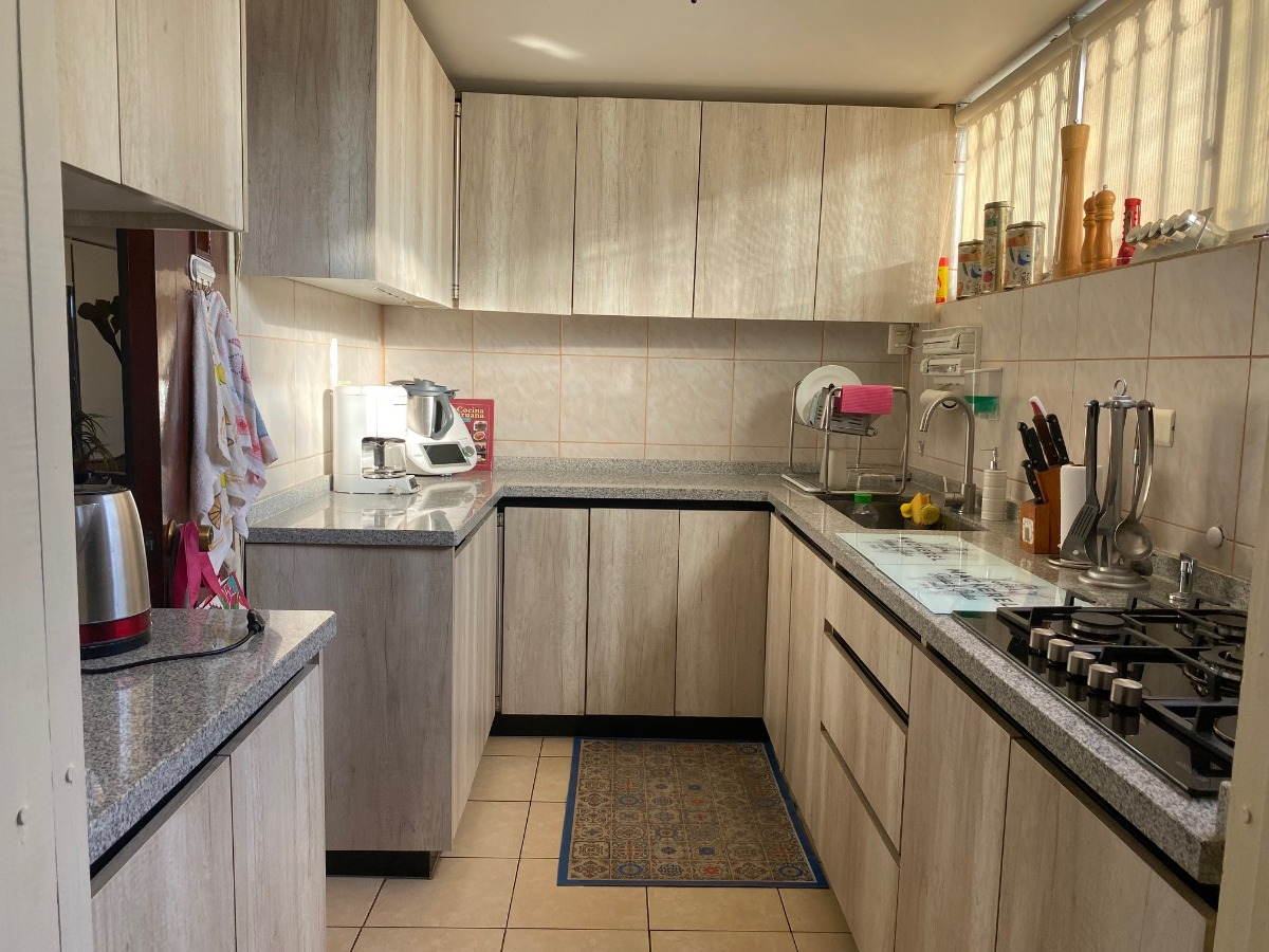 Venta Casa 5D Campus Oriente - Providencia