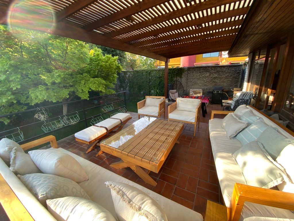 Venta Casa 4D 3B 2E Los Dominicos - Las Condes