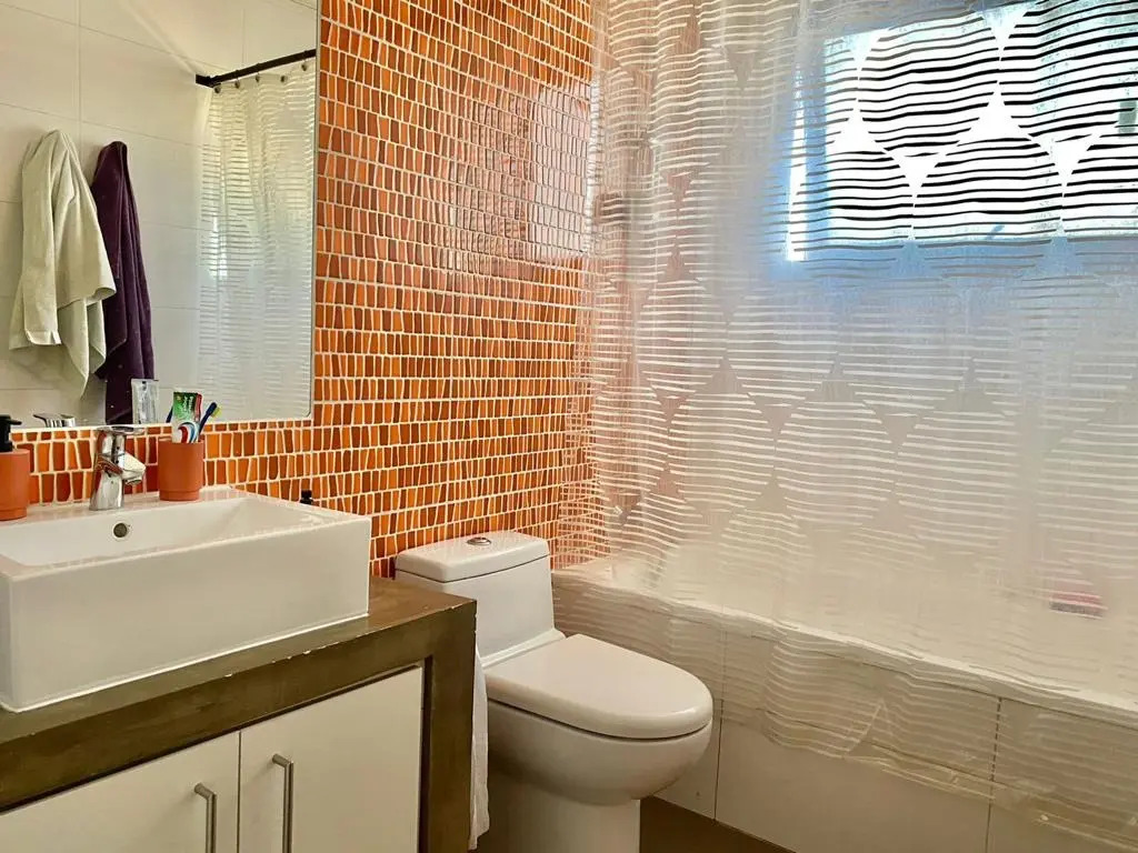 Venta Casa NO 7D en suite Walk-in cl&oacute;set 7B 5E 1Bd La Reina Alta - La Reina