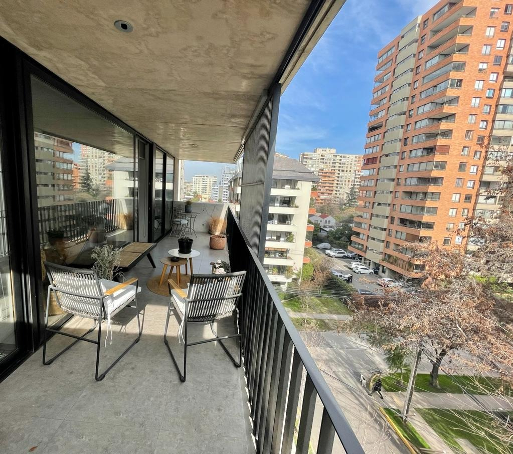 Venta Departamento 2D en suite 2B 2E 1B Metro Escuela Militar - Las Condes