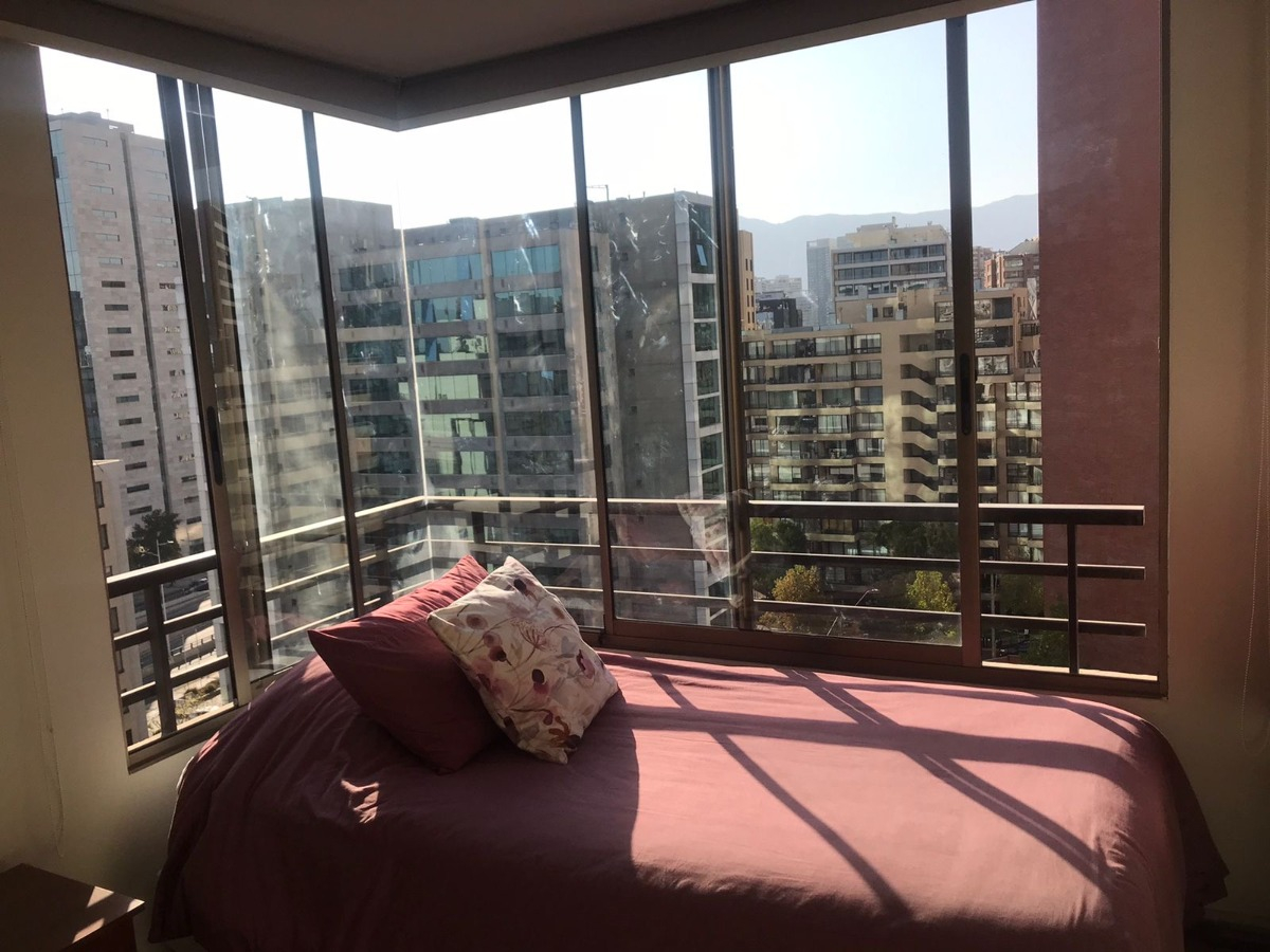 Venta Departamento 2D en suite 2B 1E 1B Metro Manquehue - Apumanque - Las Condes