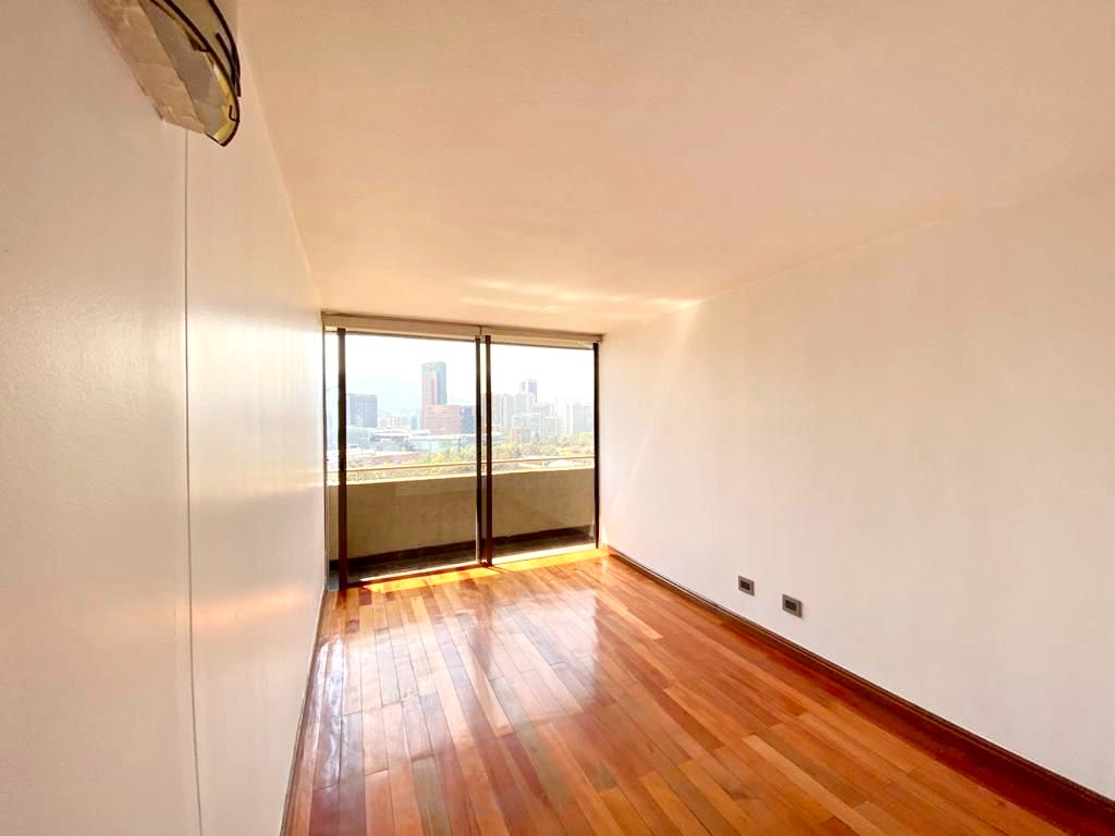 Arriendo Departamento 2D Parque Arauco - Las Condes