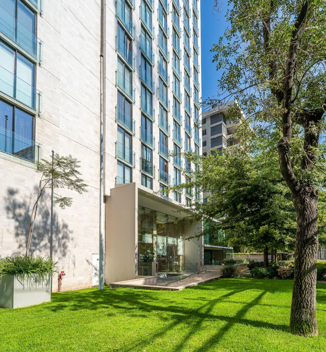 Arriendo Departamento 1D en suite 1B 1E 1B Barrio El Golf - Las Condes