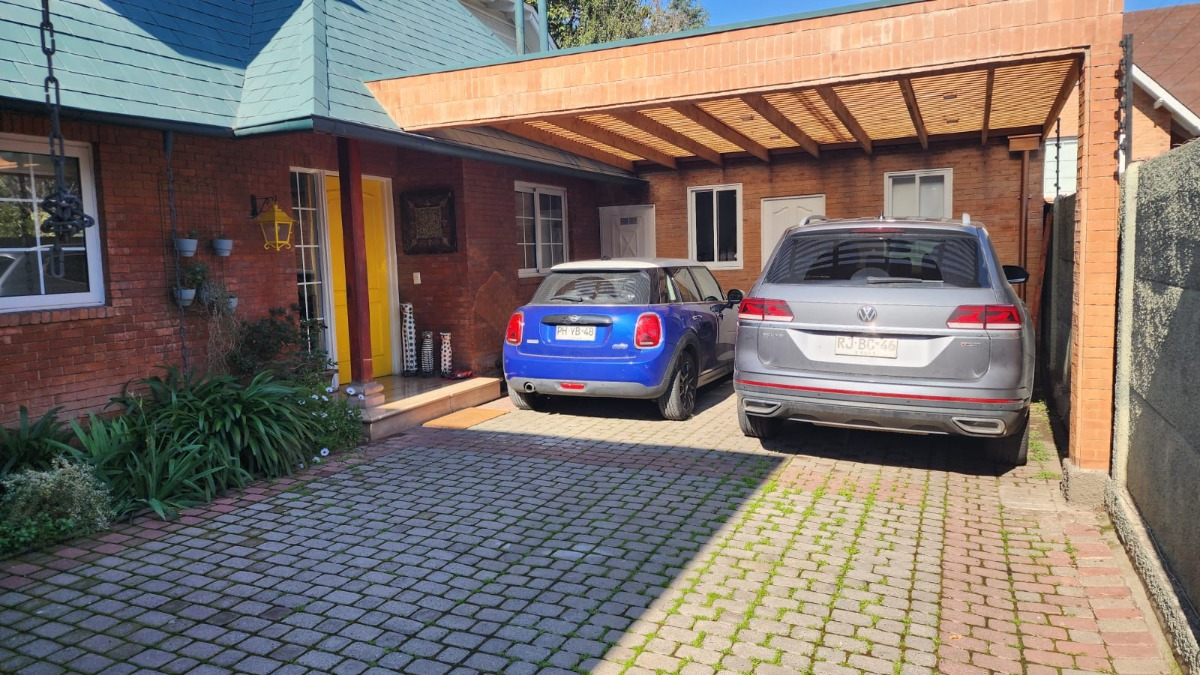 Venta Casa 6D El Huinganal - Lo Barnechea