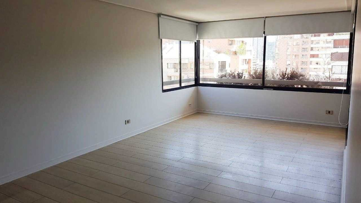 Venta Departamento N 4D en suite Walk-in cl&oacute;set 4B 2E 1B Barrio El Golf - Las Condes