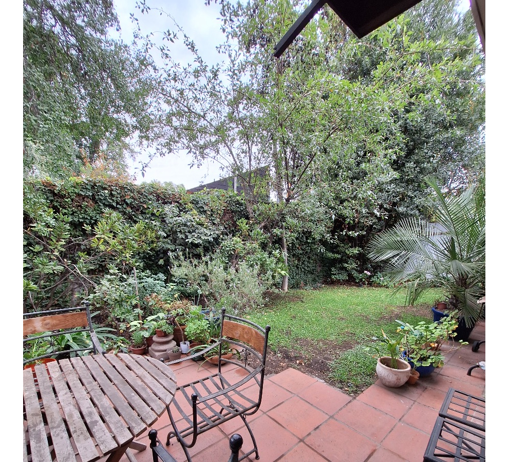 Venta Casa NOSP 5D en suite 3B 3E 1B P&iacute;o XI - Vitacura