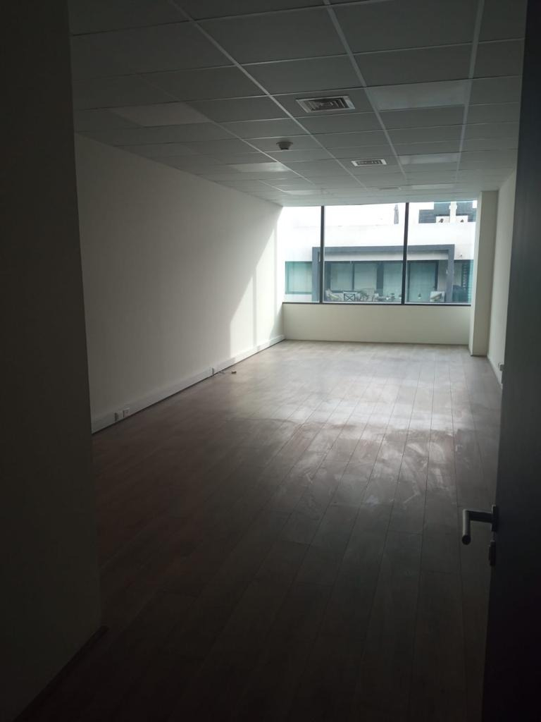 Venta Oficina N 1B Metro Sim&oacute;n Bolivar - La Reina