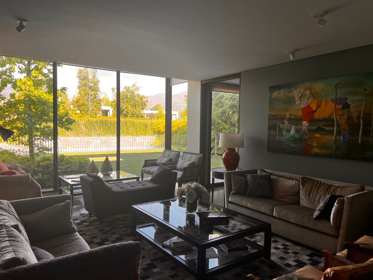 Venta Casa NO 4D 4B 3E 1B La Dehesa - Lo Barnechea