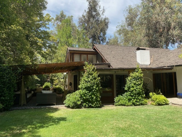 Venta Casa N 5D en suite Walk-in cl&oacute;set 4B 5E 1Bd Lo Curro - Vitacura