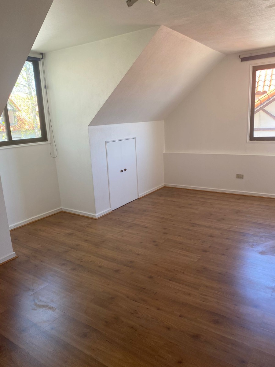 Arriendo Casa 5D 4B 2E San Carlos de Apoquindo - Las Condes