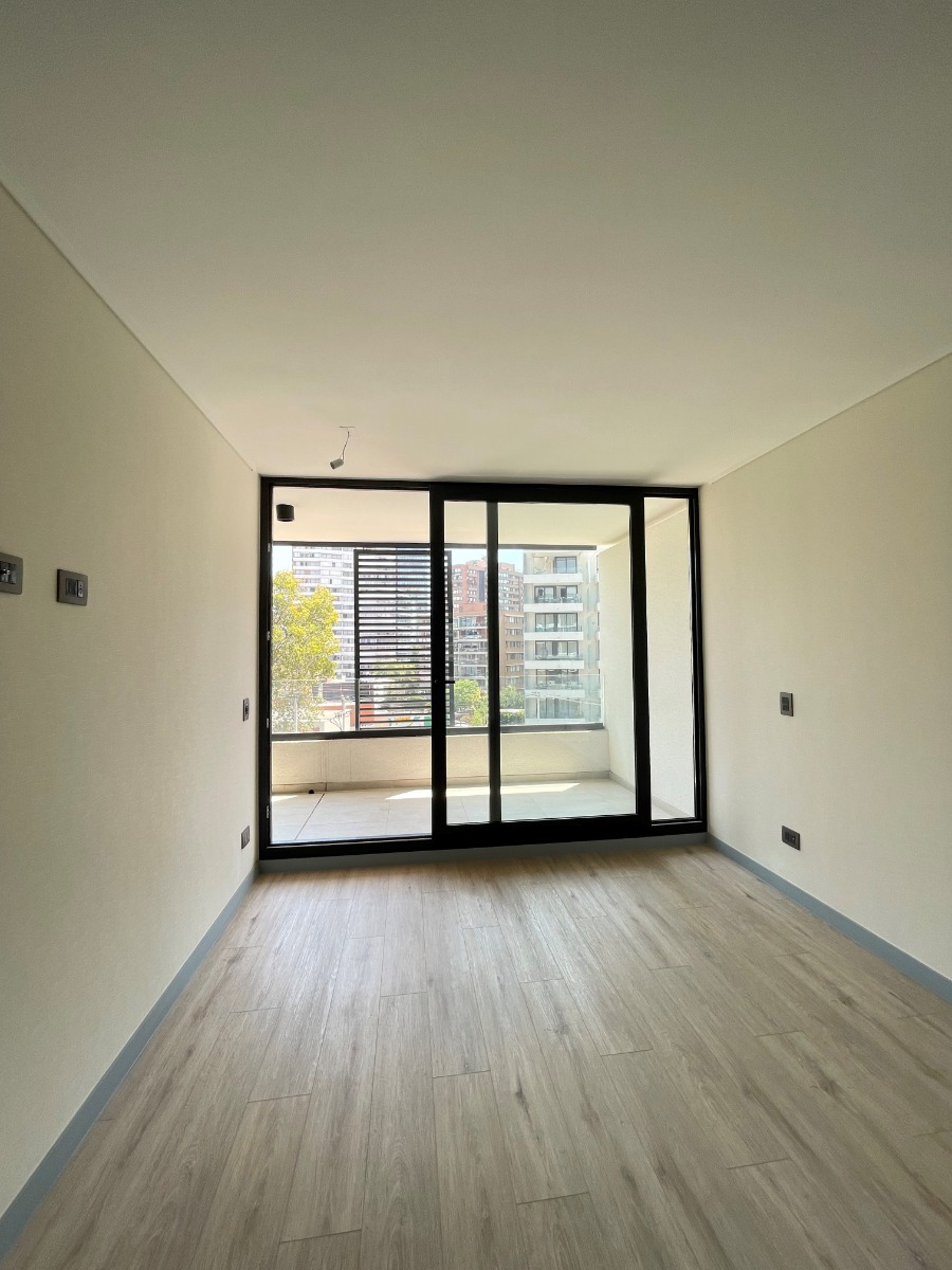 Arriendo Departamento P 1D en suite 1B 1E 1B Metro Hernando de Magallanes - Las Condes
