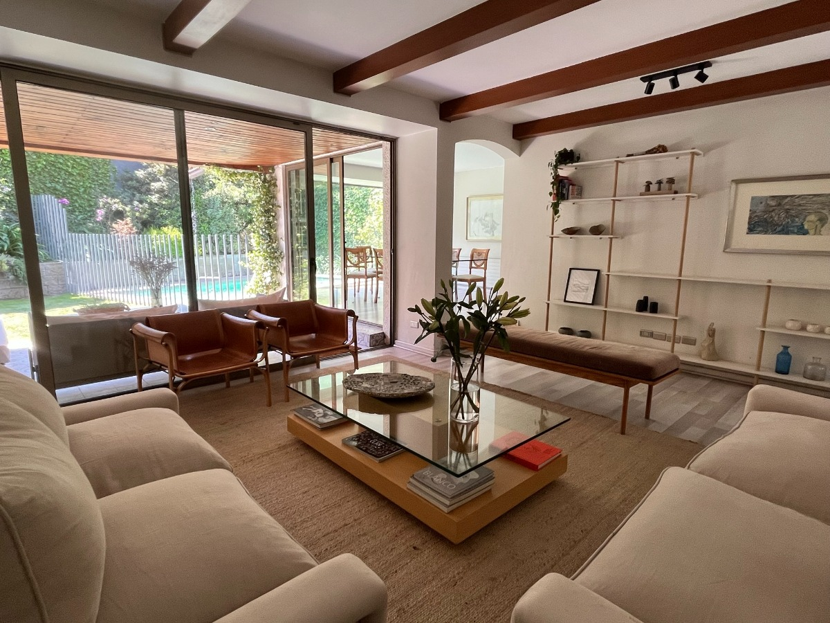 Venta Casa NO 6D en suite 5B 2E 2B La Dehesa - Lo Barnechea