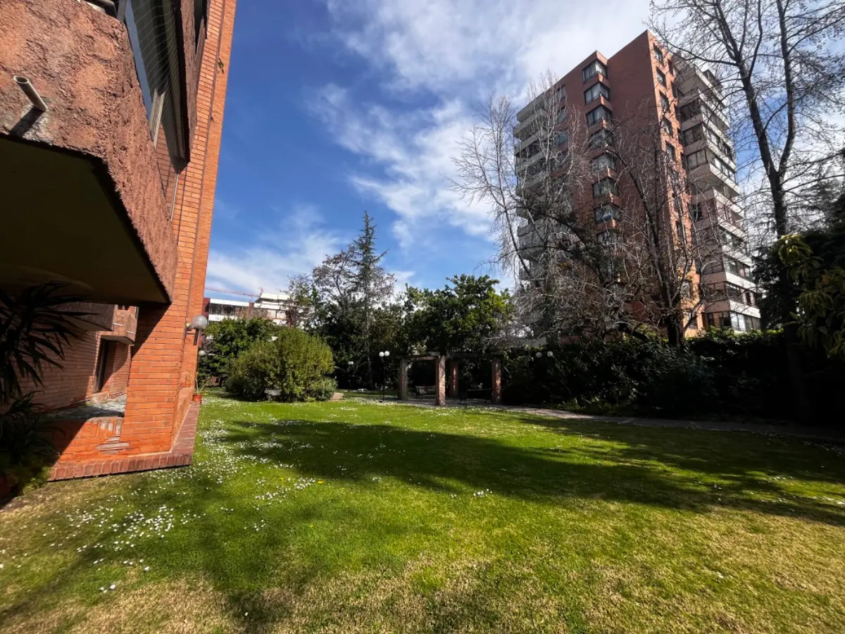 Arriendo Departamento NP 3D 2B 2E 1B Los Leones - Providencia