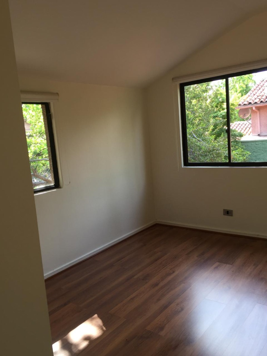 Arriendo Casa N 5D en suite Walk-in cl&oacute;set 4B 3E 2B La Dehesa - Lo Barnechea